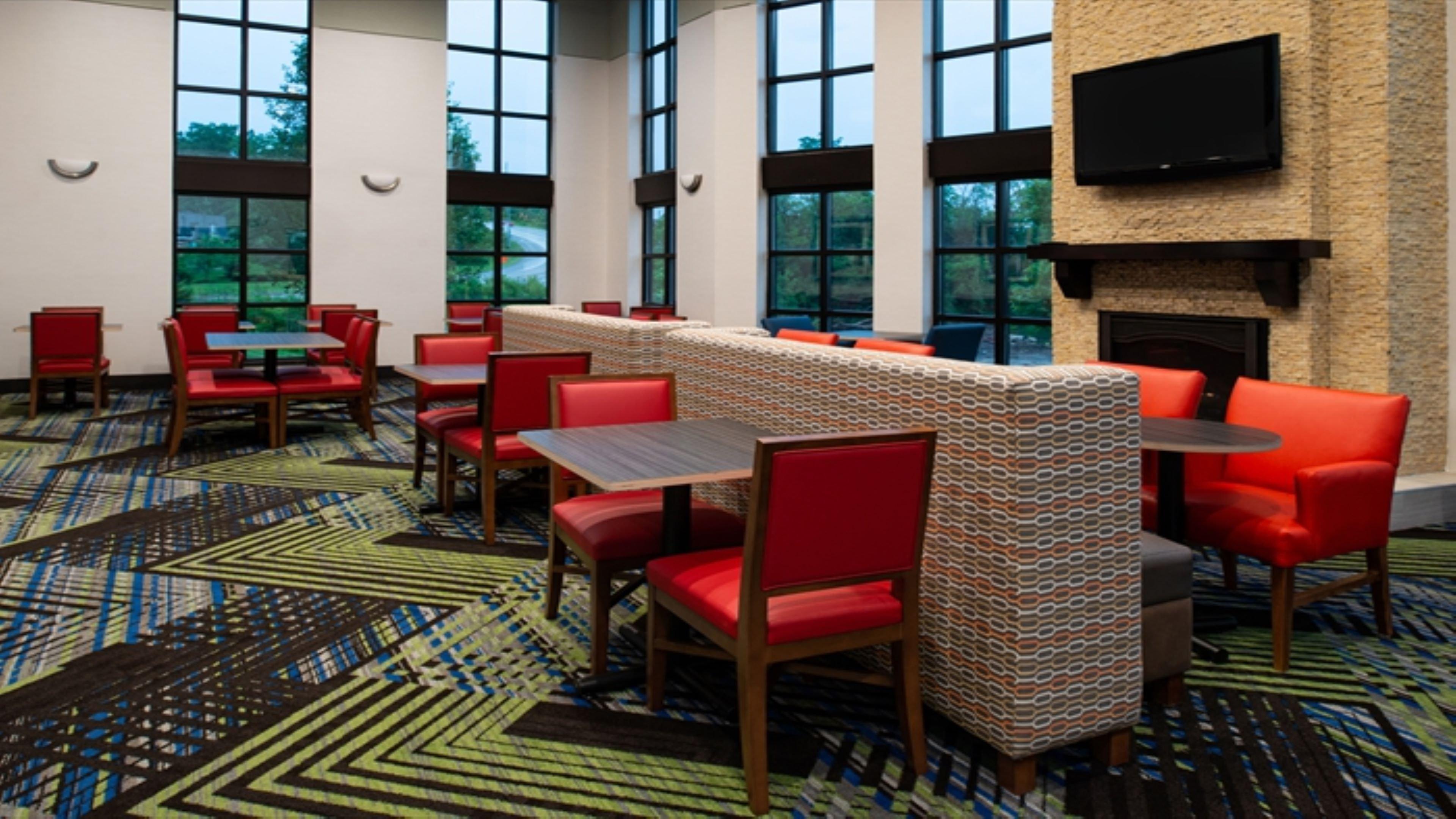 Holiday Inn Express Cincinnati West By Ihg Dent Exteriér fotografie